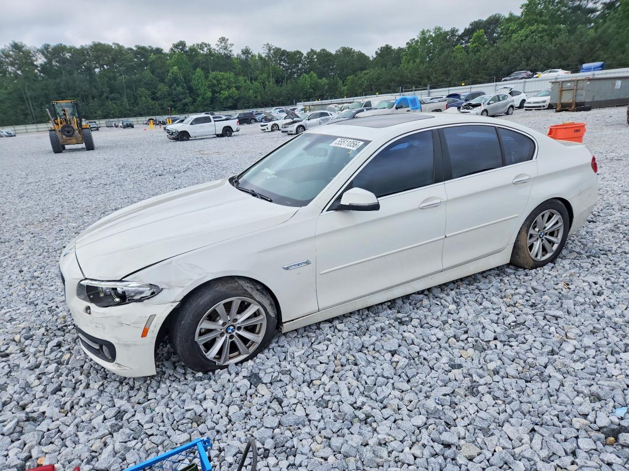 2016 BMW 5 Series 528i xDrive, VIN WBA5A7C52GG144974 — Front end