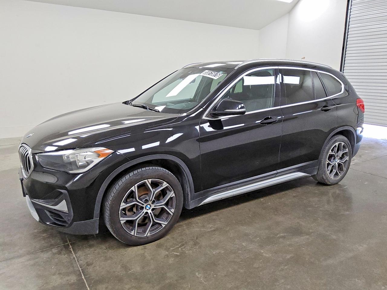 2020 BMW X1 xDrive28i, VIN WBXJG9C08L5P87340 — Minor dents and scratches