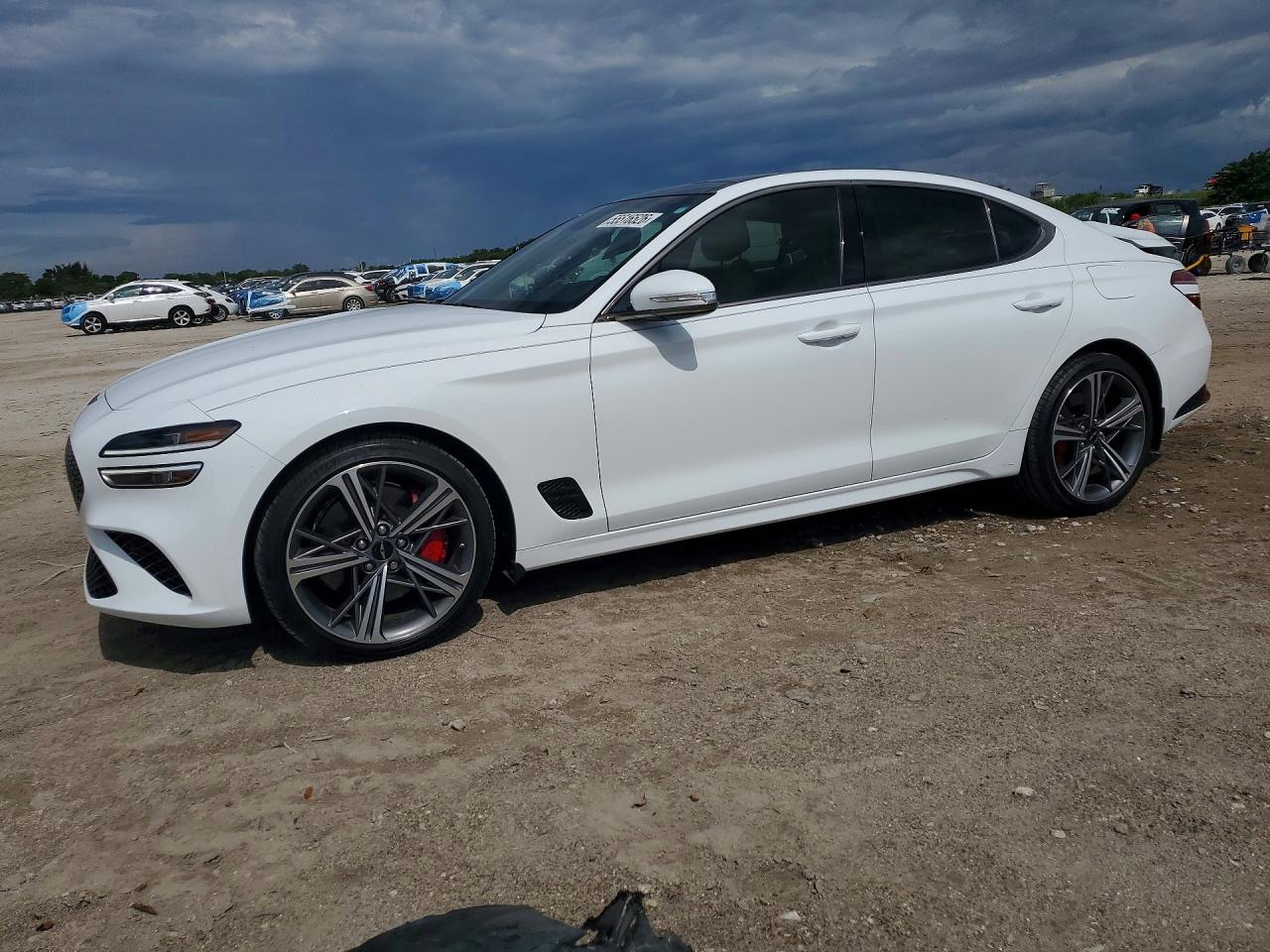2025 Genesis G70 2.5T, VIN KMTG34SC1SU145422 — Зад