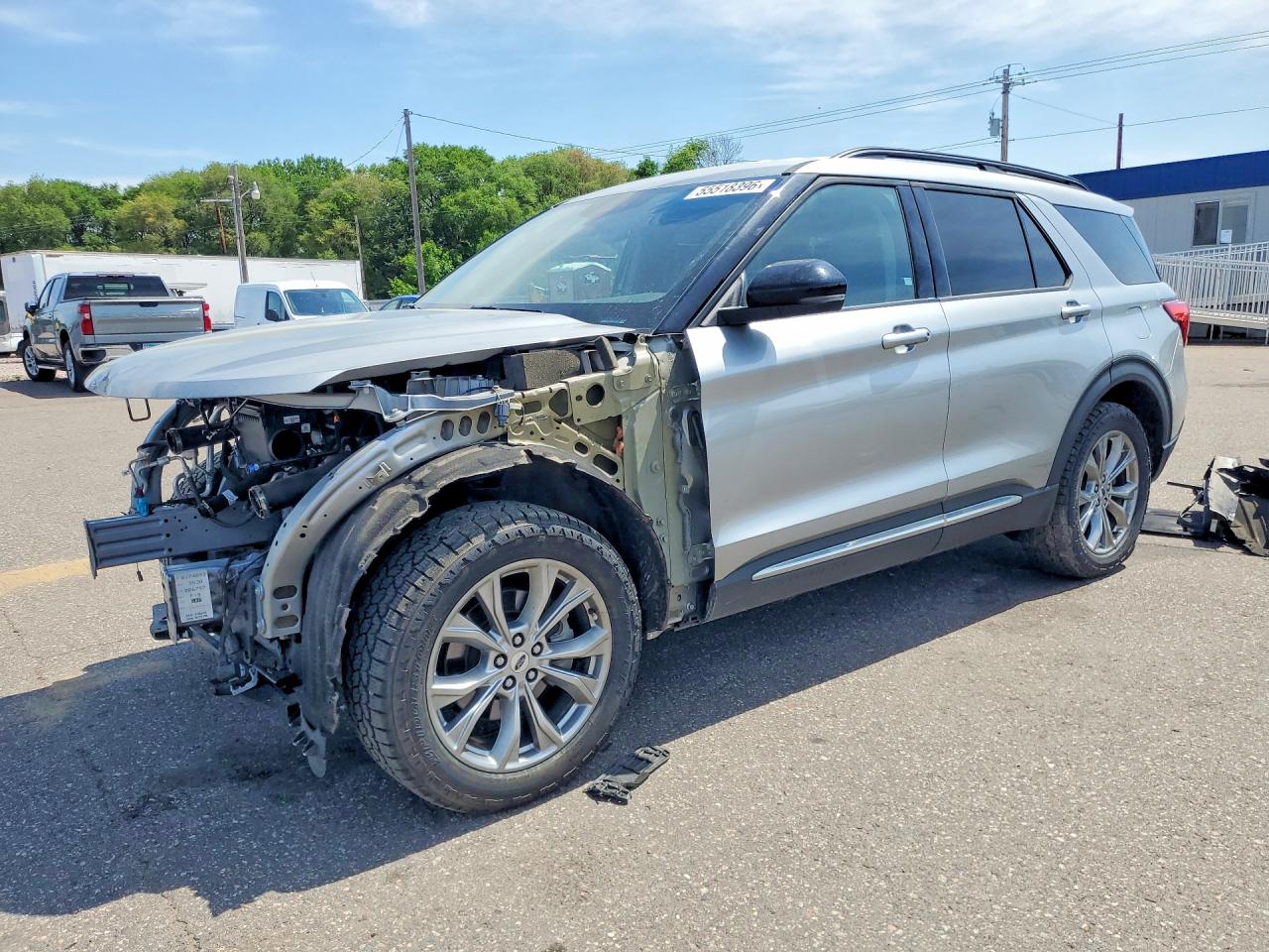 2023 Ford Explorer XLT, VIN 1FMSK8DH1PGC12954 — Front end