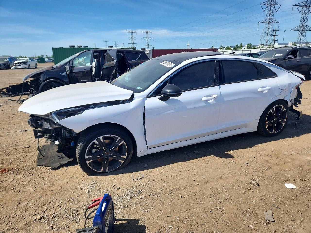 2023 Kia K5 GT-Line, VIN 5XXG64J26PG210549 — Front end