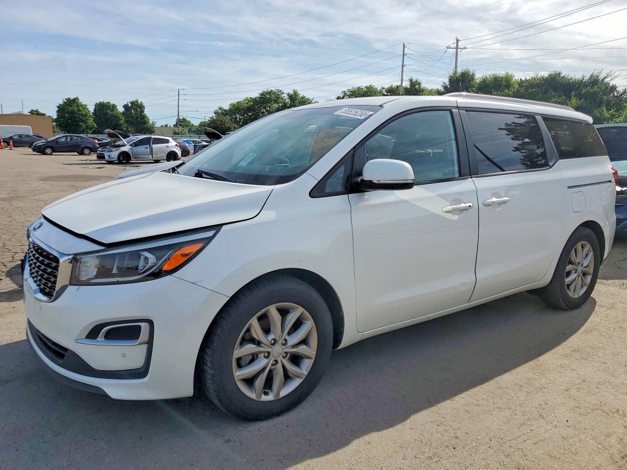 2019 Kia Sedona LX, VIN KNDMB5C14K6494361 — Механическое
