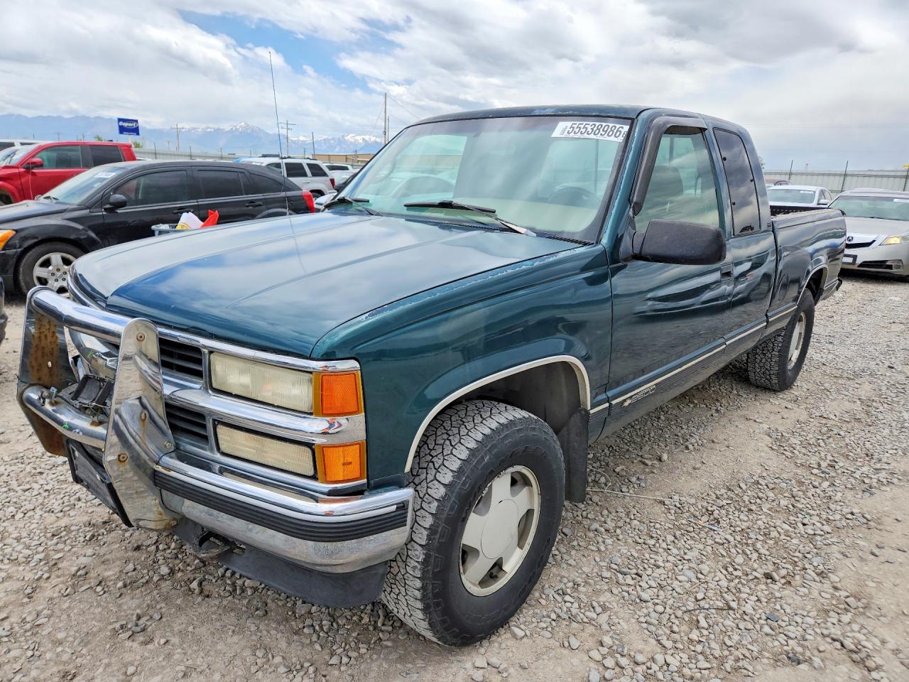 1995 Chevrolet Silverado 2500, VIN 1GCFK29KXSE196202 — Перед