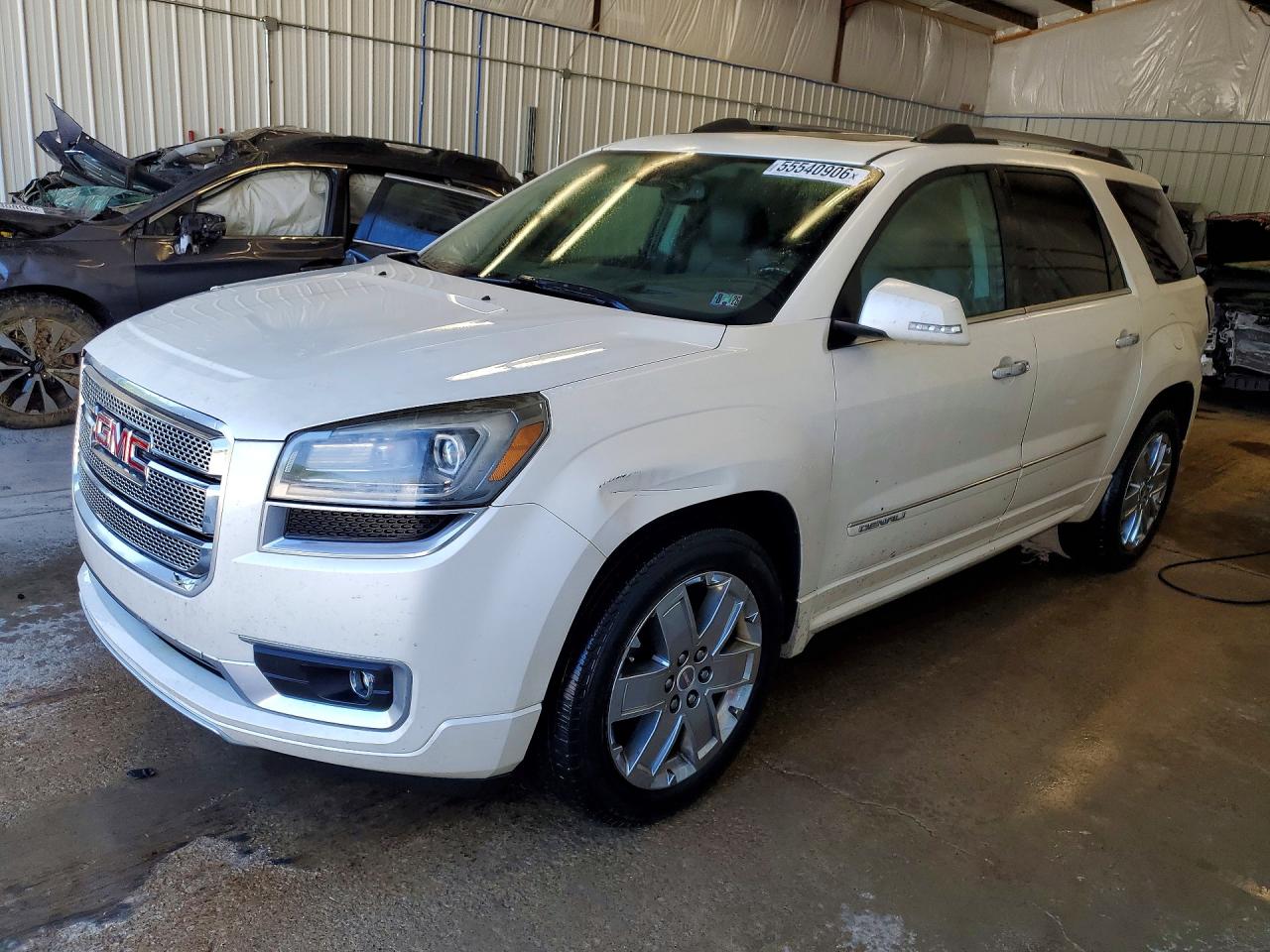 2014 GMC Acadia Denali, VIN 1GKKVTKD2EJ260708 — Front end
