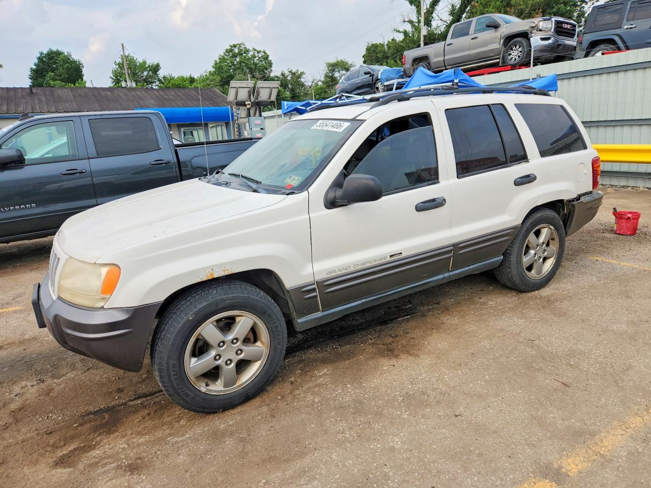 2004 Jeep Grand Cherokee Laredo, VIN 1J4GW48S04C425114 — Rear end