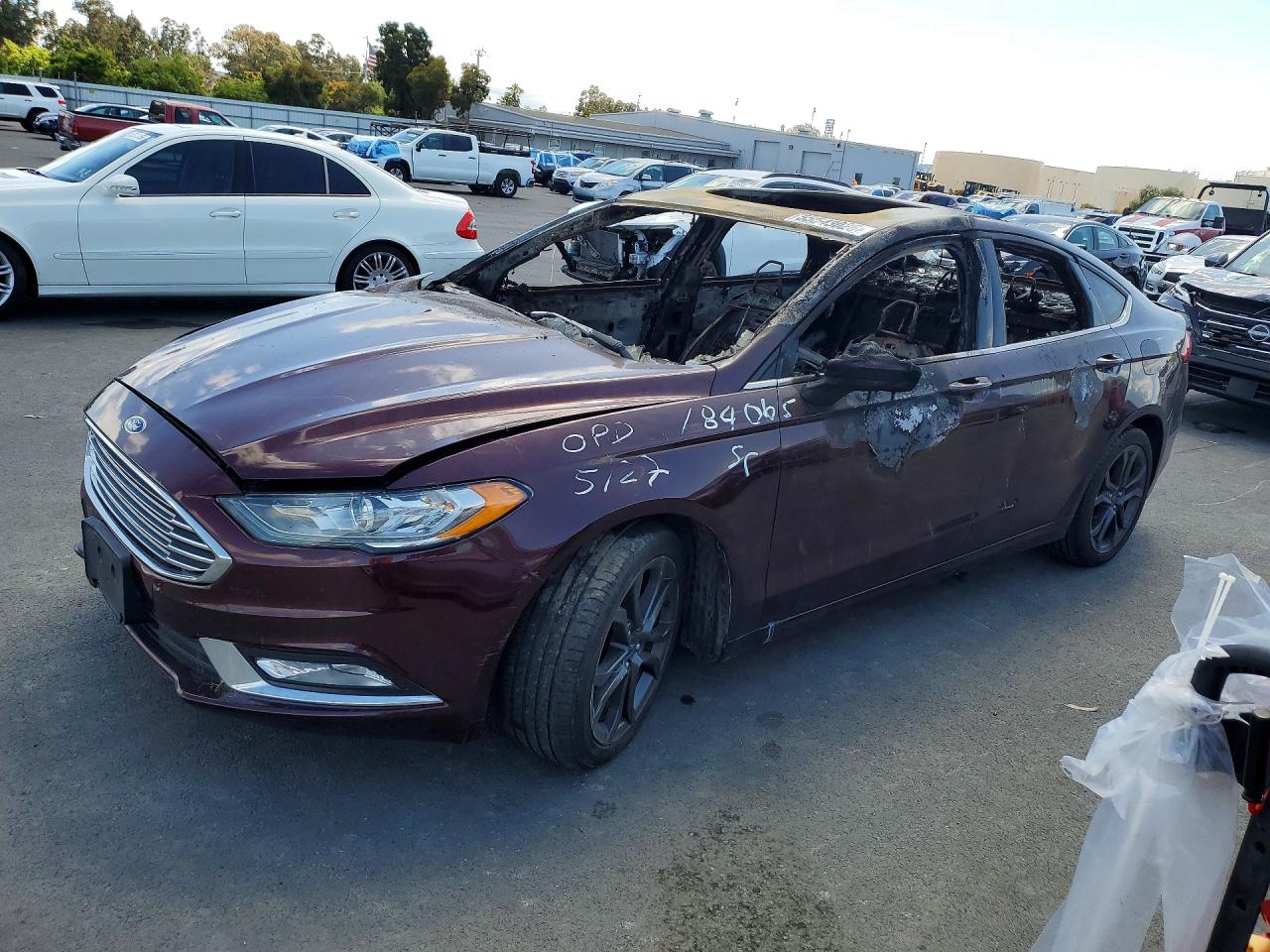 2018 Ford Fusion SE, VIN 3FA6P0HD5JR205124 — Vandalism