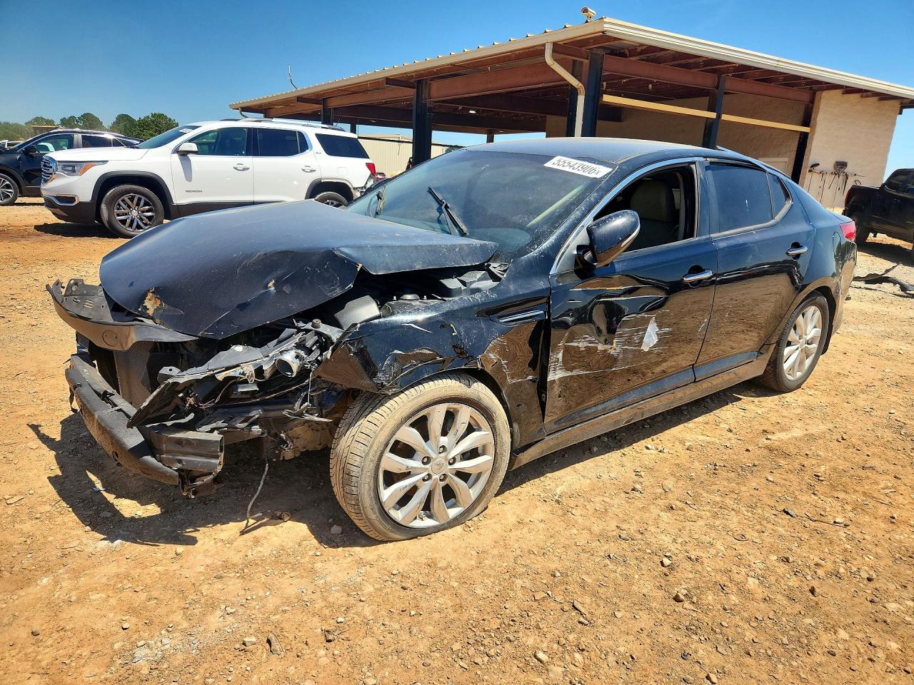 2015 Kia Optima EX, VIN 5XXGN4A77FG354320 — Front end