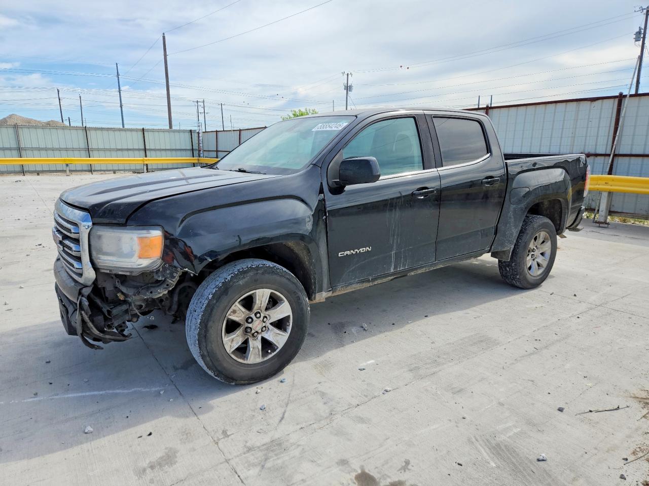 2017 GMC Canyon 2WD SLE, VIN 1GTG5CEN1H1303347 — Front end