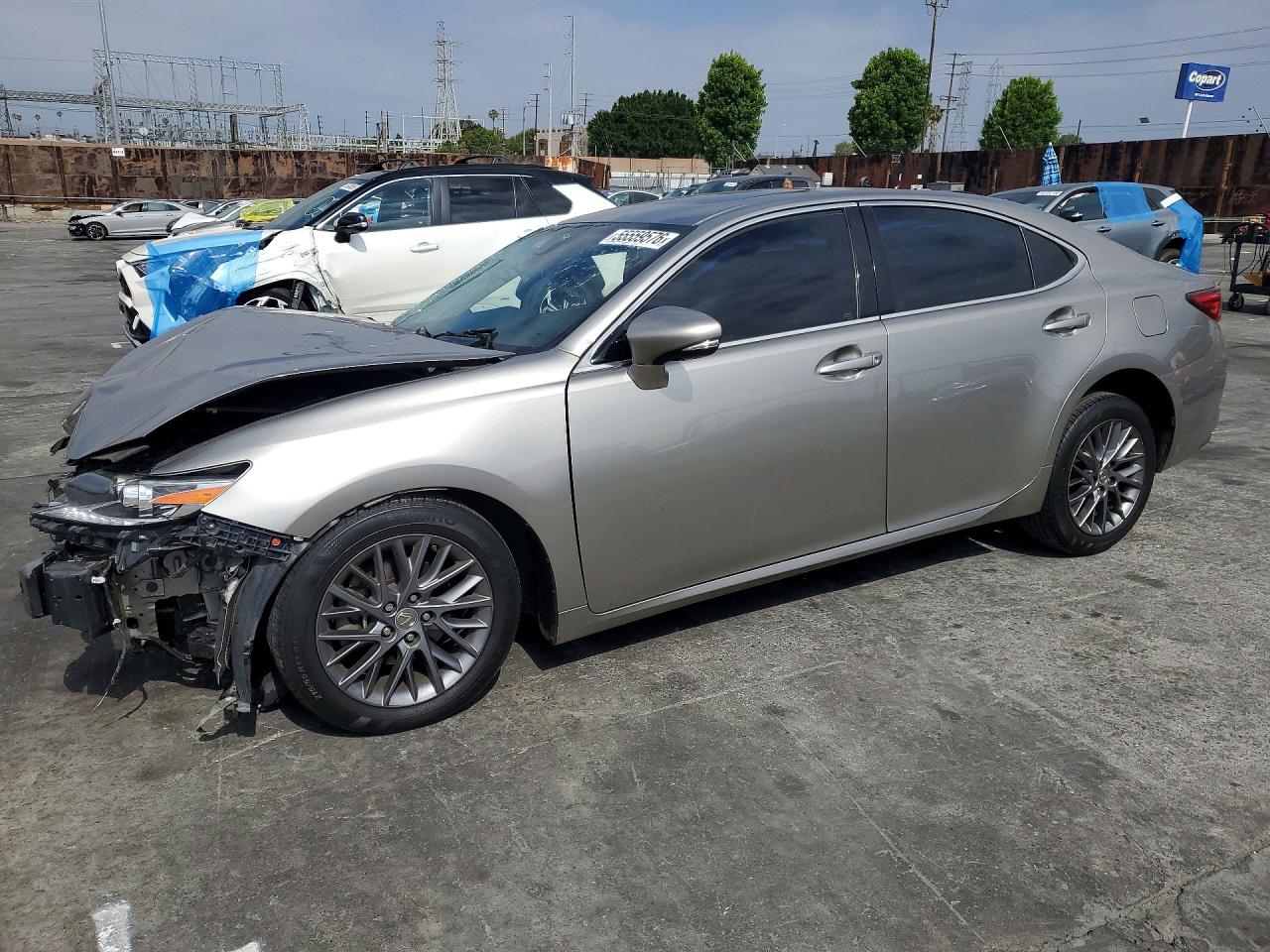 2018 Lexus ES 350, VIN 58ABK1GG4JU105604 — Side