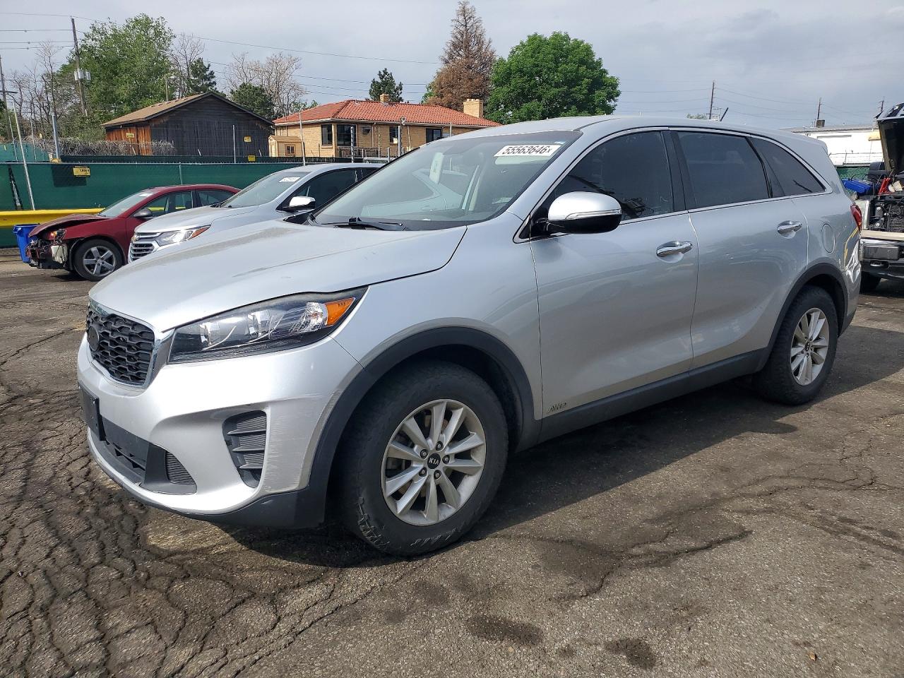 2019 Kia Sorento LX, VIN 5XYPGDA57KG563734 — Minor dents and scratches