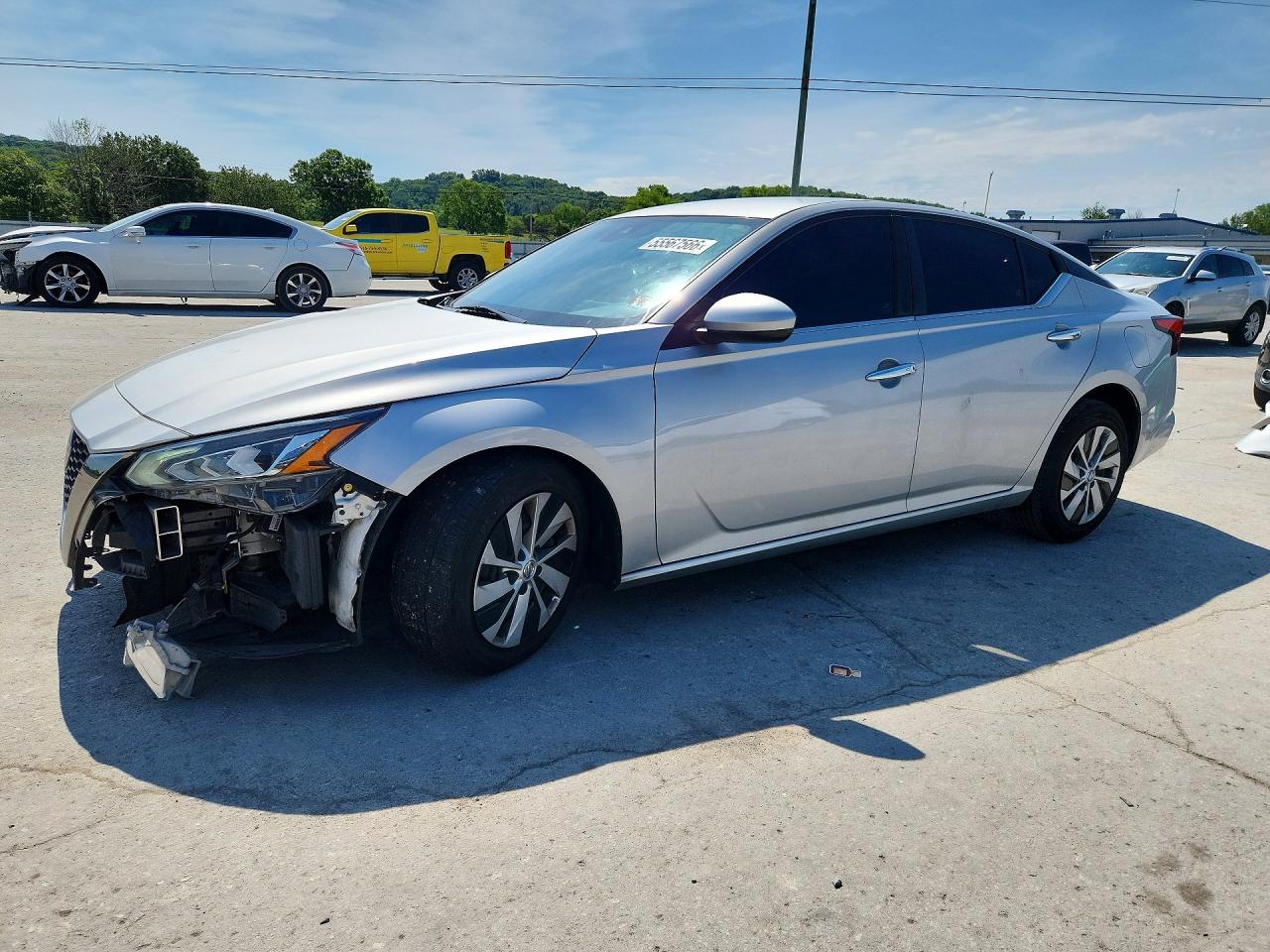 2021 Nissan Altima SV, VIN 1N4BL4DV9MN363666 — Front end