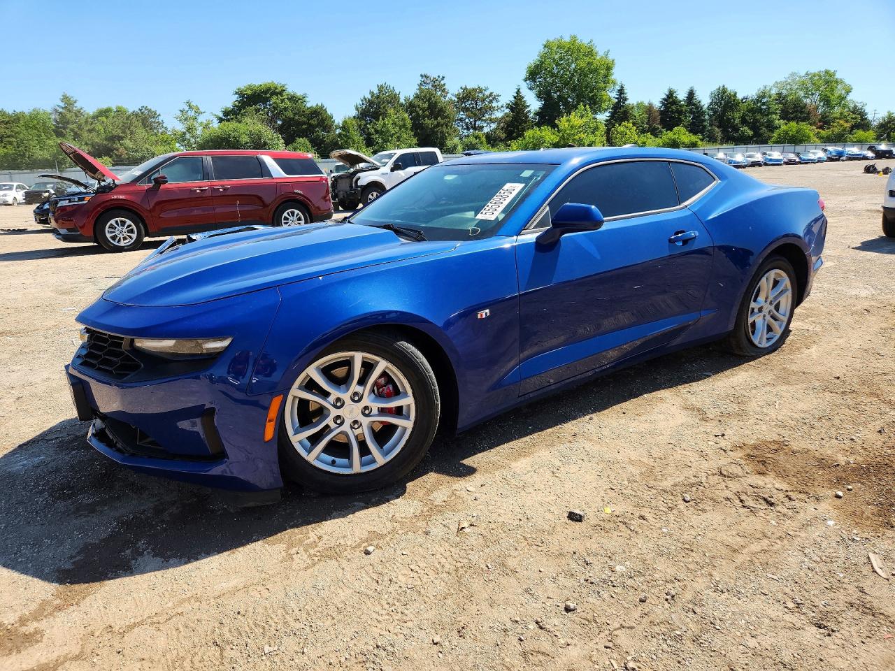 2020 Chevrolet Camaro 1LS, VIN 1G1FB1RX6L0107562 — Перед