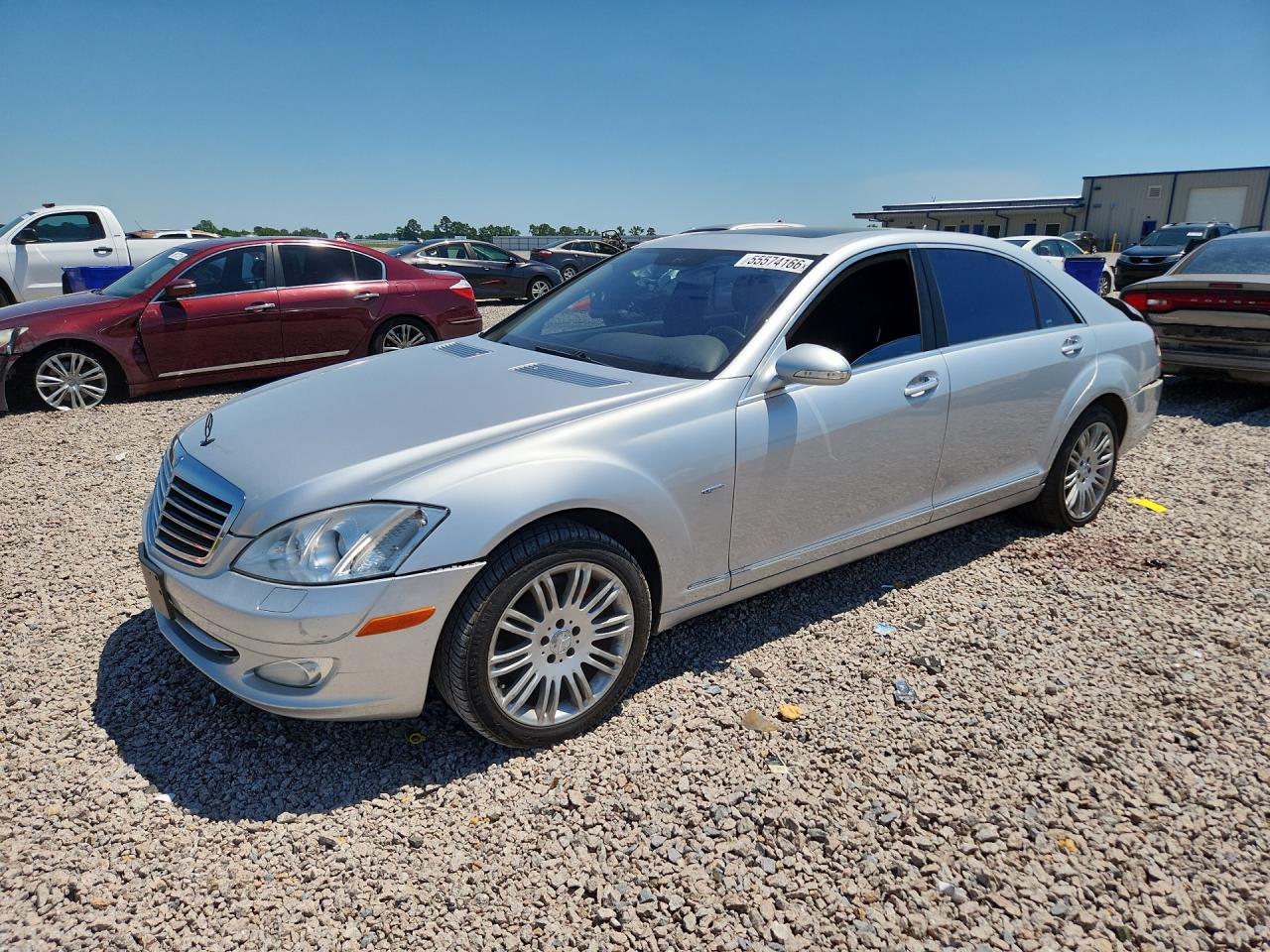 2007 Mercedes-Benz S 550, VIN WDDNG71X37A080524 — Rear end