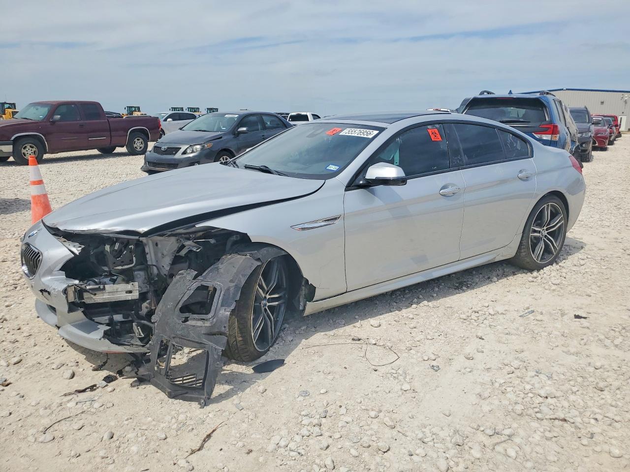2018 BMW 6 Series 640i, VIN WBA6D0C51JG639984 — Front end