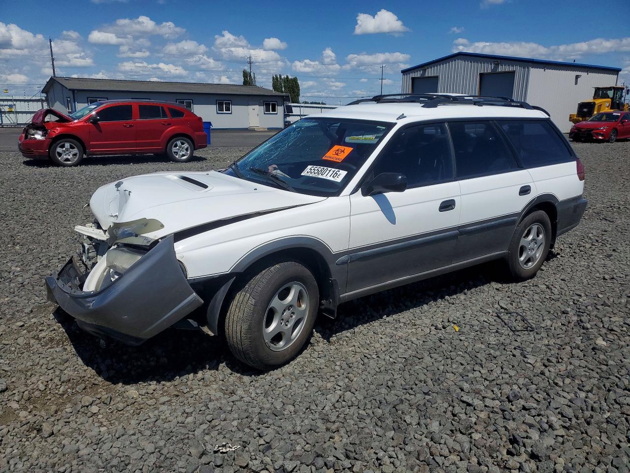 1997 Subaru Legacy Outback, VIN 4S3BG6853V7648227 — Перед