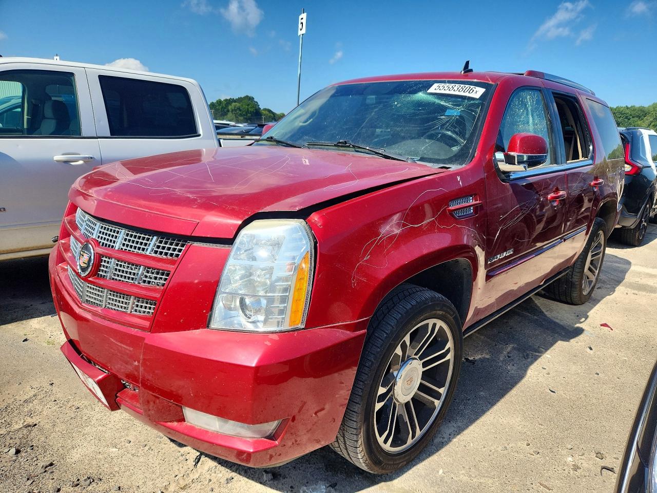 2013 Cadillac Escalade Premium, VIN 1GYS4CEF8DR139378 — Vandalism