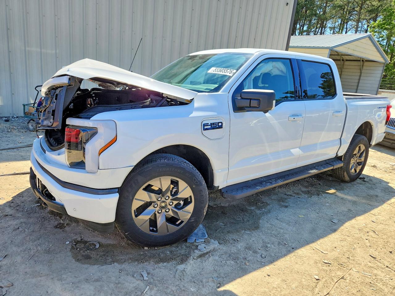 2024 Ford F-150 Lightning Flash, VIN 1FT6W3L75RWG22784 — Front end