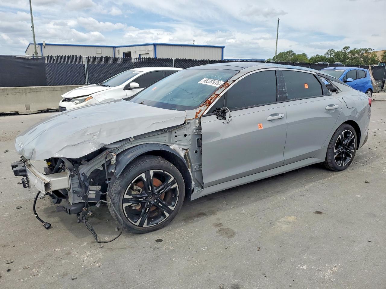 2023 Kia K5 GT-Line, VIN 5XXG64J2XPG214863 — Front end