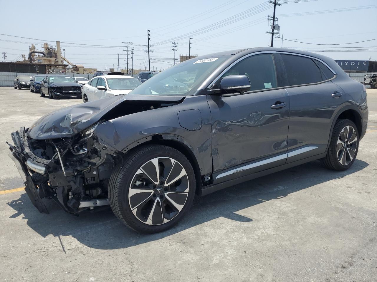 2023 VinFast VF 8 Plus, VIN RLLV1AFA2PH000852 — Front end