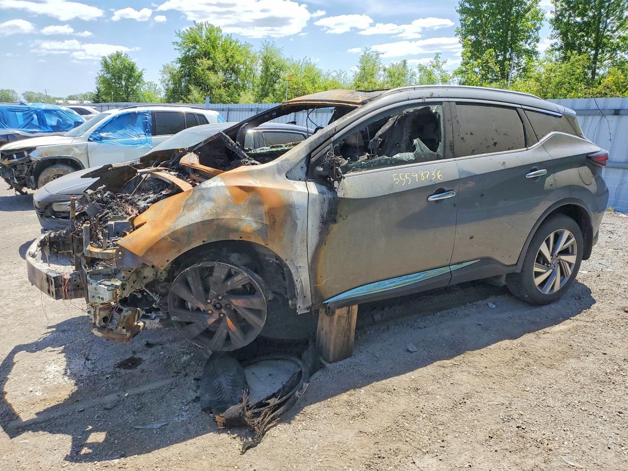 2021 Nissan Murano SL, VIN 5N1AZ2CS8MC120549 — Engine fire