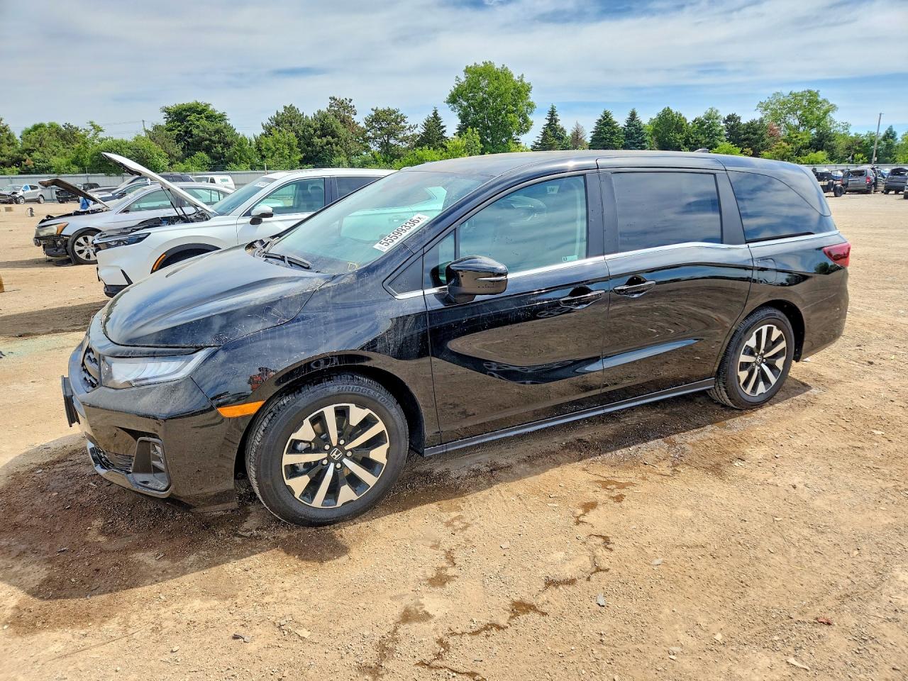 2026 Honda Odyssey EX-L, VIN 5FNRL6H64TB005797 — Front end
