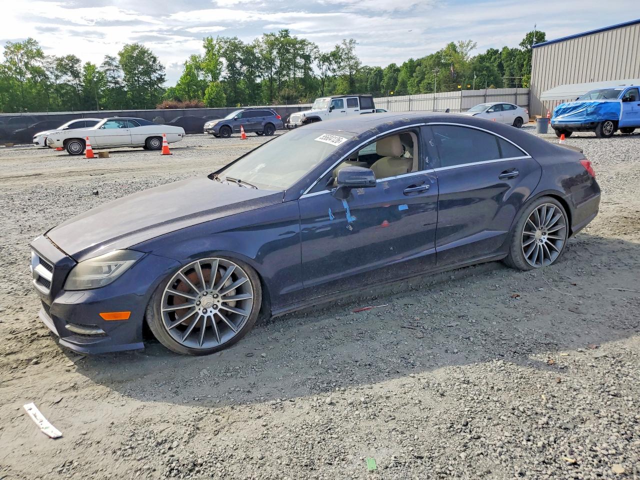 2013 Mercedes-Benz CLS 550, VIN WDDLJ7DB0DA083241 — Undercarriage