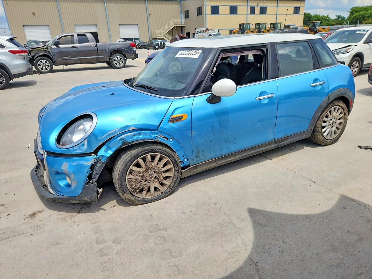2015 MINI Hardtop 4 Door, VIN WMWXS5C50FT833850 — Front end