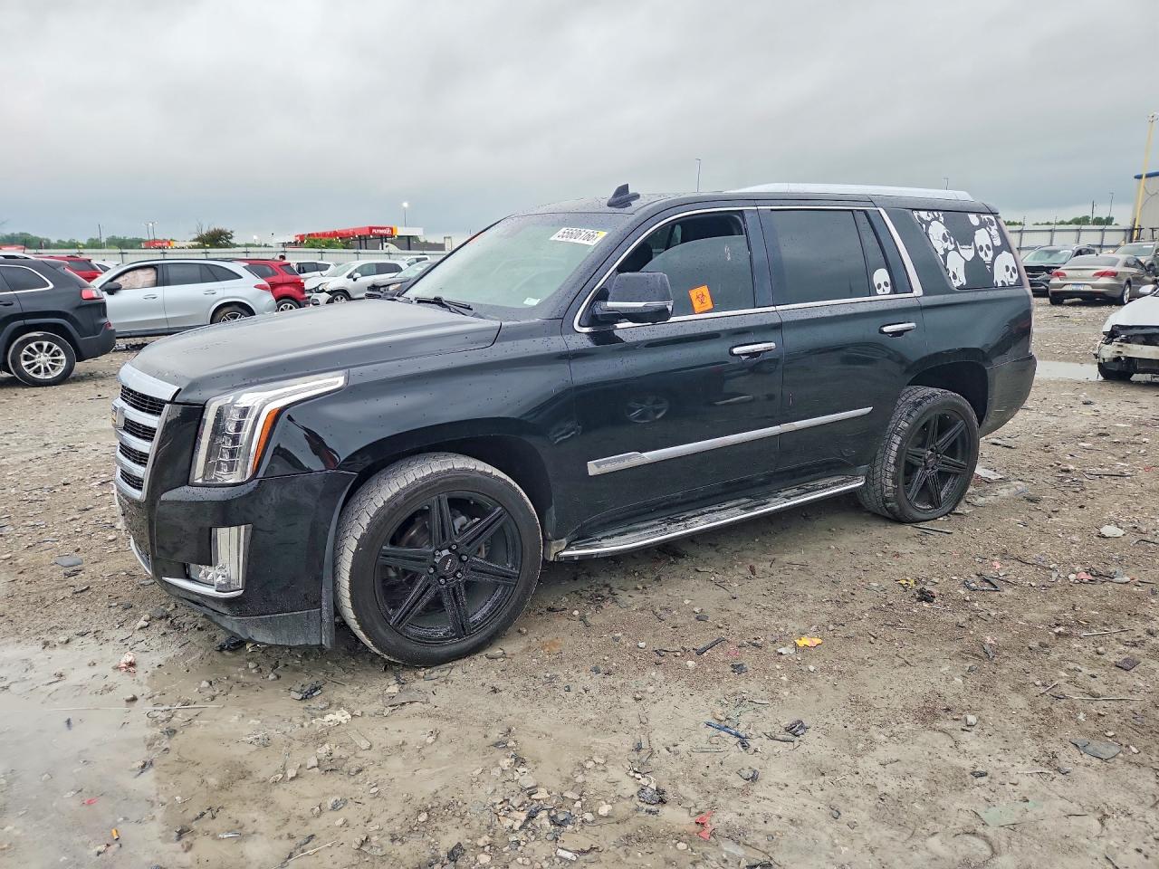 2016 Cadillac Escalade Luxury Collection, VIN 1GYS3BKJ9GR312769 — Hail