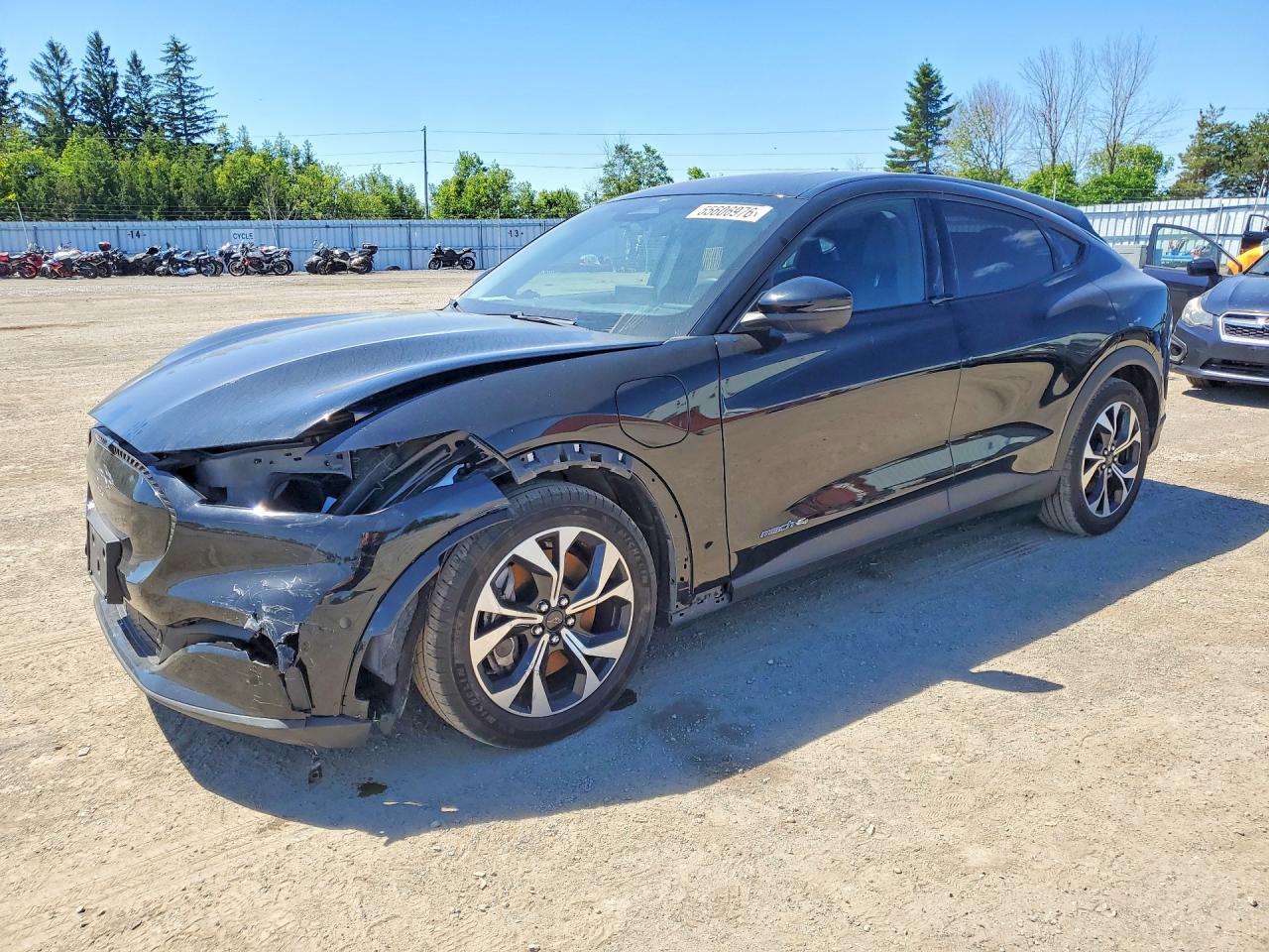 2024 Ford Mustang Mach-E Select, VIN 3FMTK1S55RMA04525 — Front end