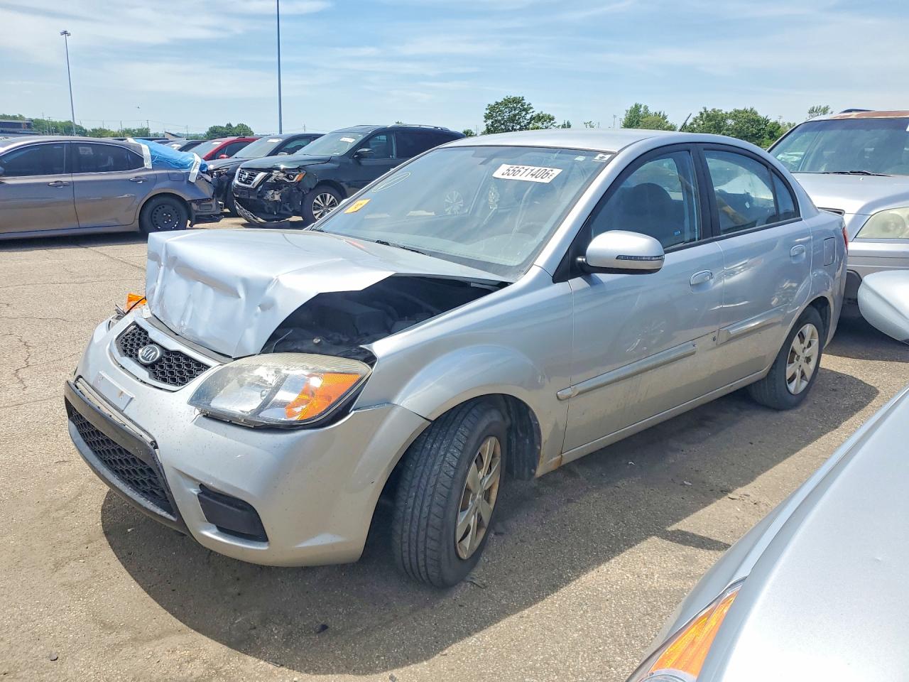 2011 Kia Rio LX, VIN KNADH4A39B6921267 — Перед