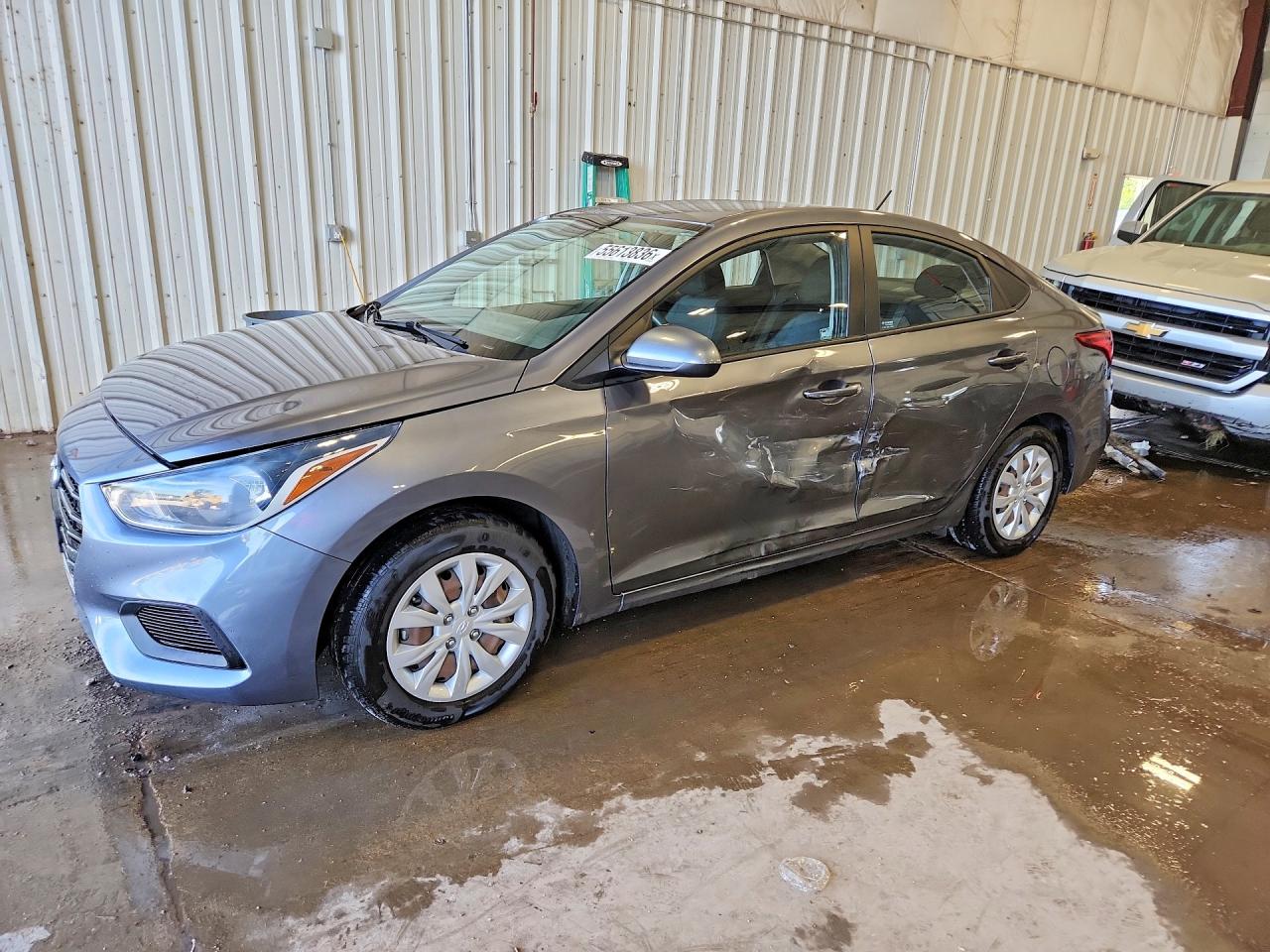 2020 Hyundai Accent SE, VIN 3KPC24A6XLE108350 — Side