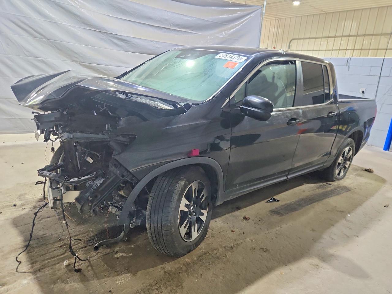 2020 Honda Ridgeline RTL, VIN 5FPYK3F59LB024800 — Front end
