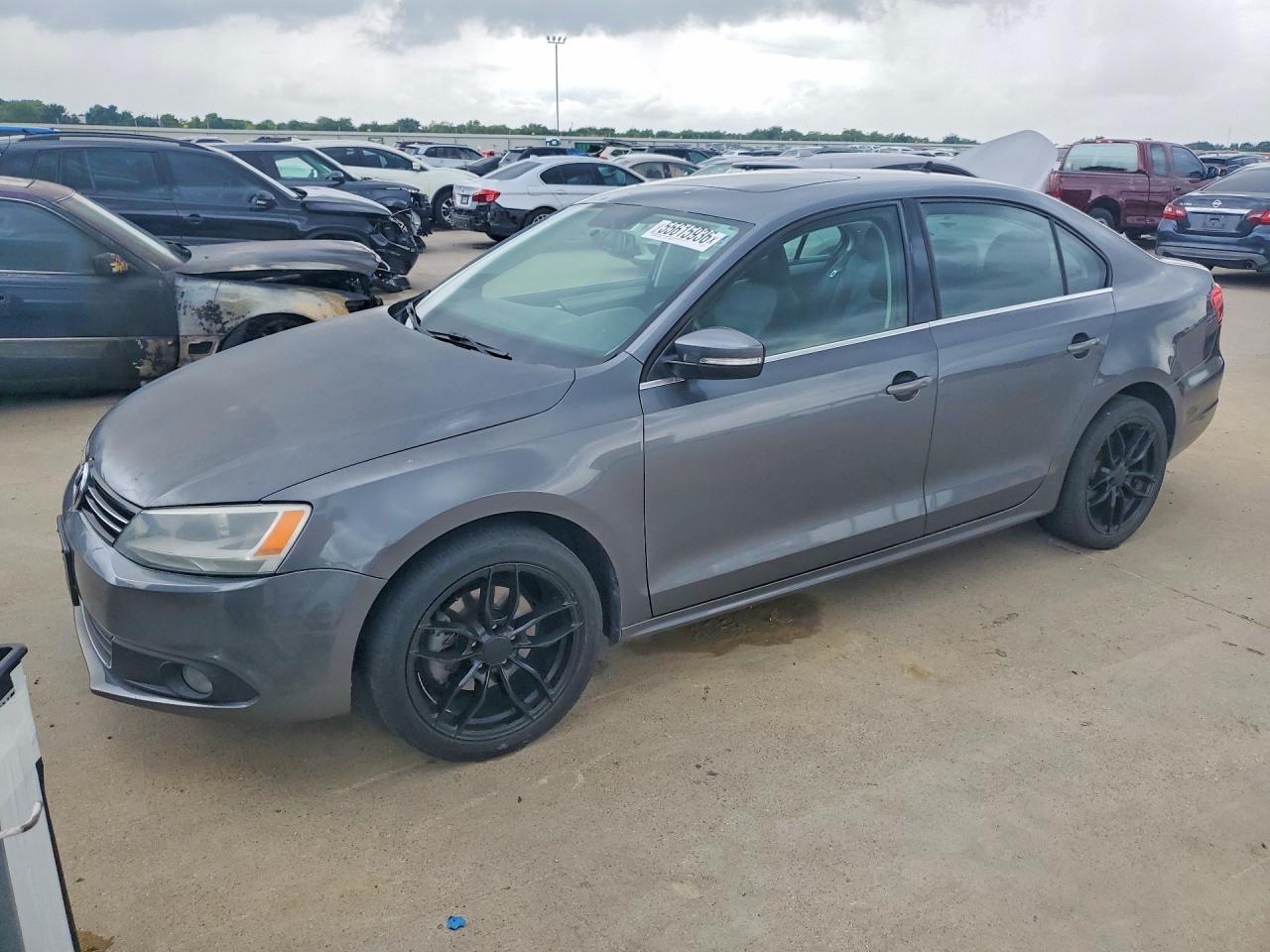 2012 Volkswagen Jetta SEL, VIN 3VWLP7AJ6CM327624 — Hail