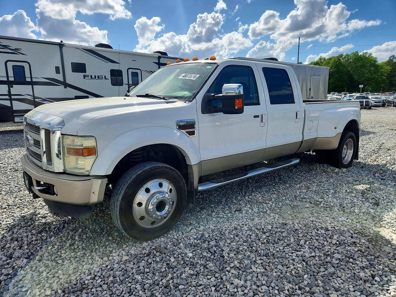2008 Ford F-450 XL, VIN 1FTXW43RX8EE55466 — Engine fire