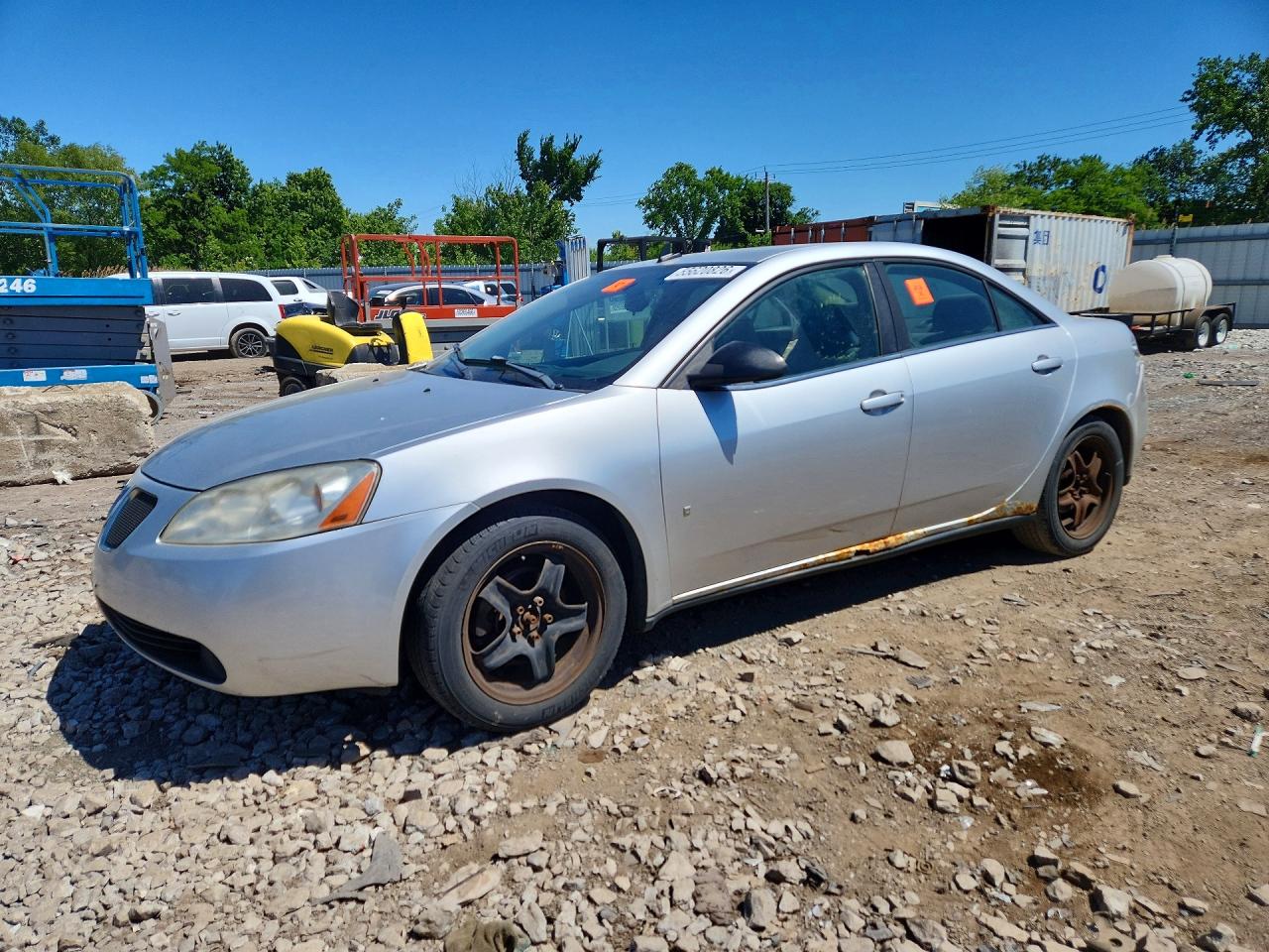 2009 Pontiac G6 1SA, VIN 1G2ZG57B694213214 — Side