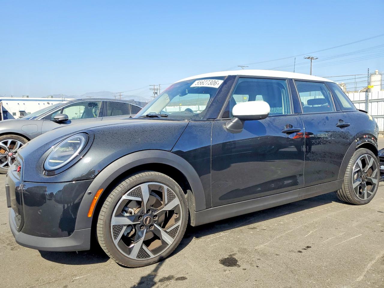 2026 MINI Hardtop 4 Door Cooper S, VIN WMW53GD05T2X65811 — Rear end