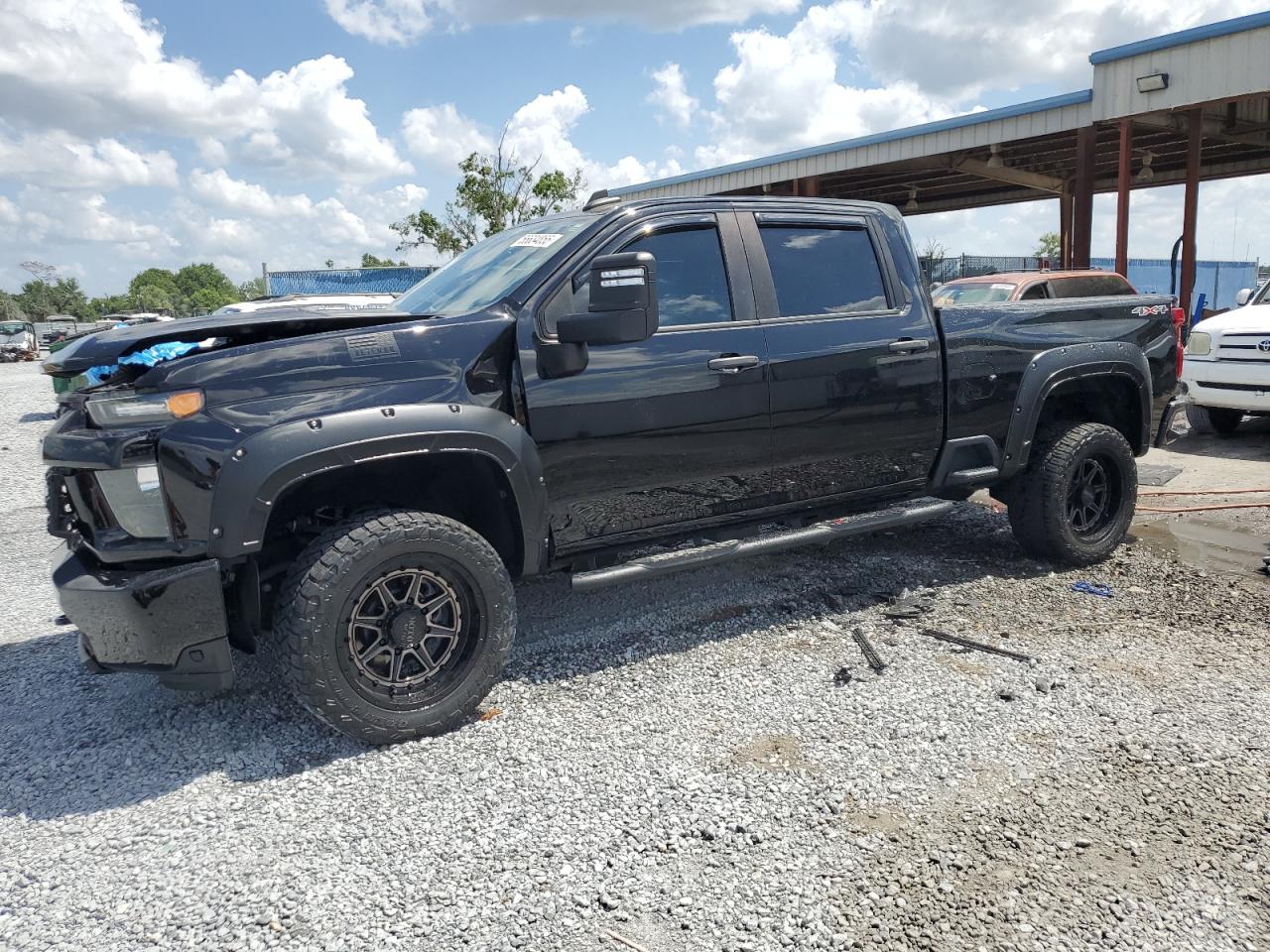 2022 Chevrolet Silverado 2500, VIN 2GC1YMEY9N1202270 — Перед