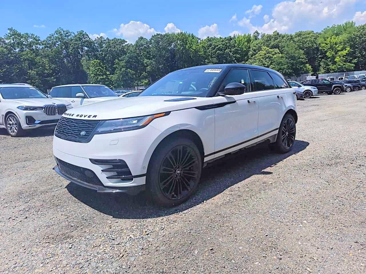 2026 Land Rover Range Rover Velar Dynamic SE, VIN SALYL2EX4TA833142 — Hail