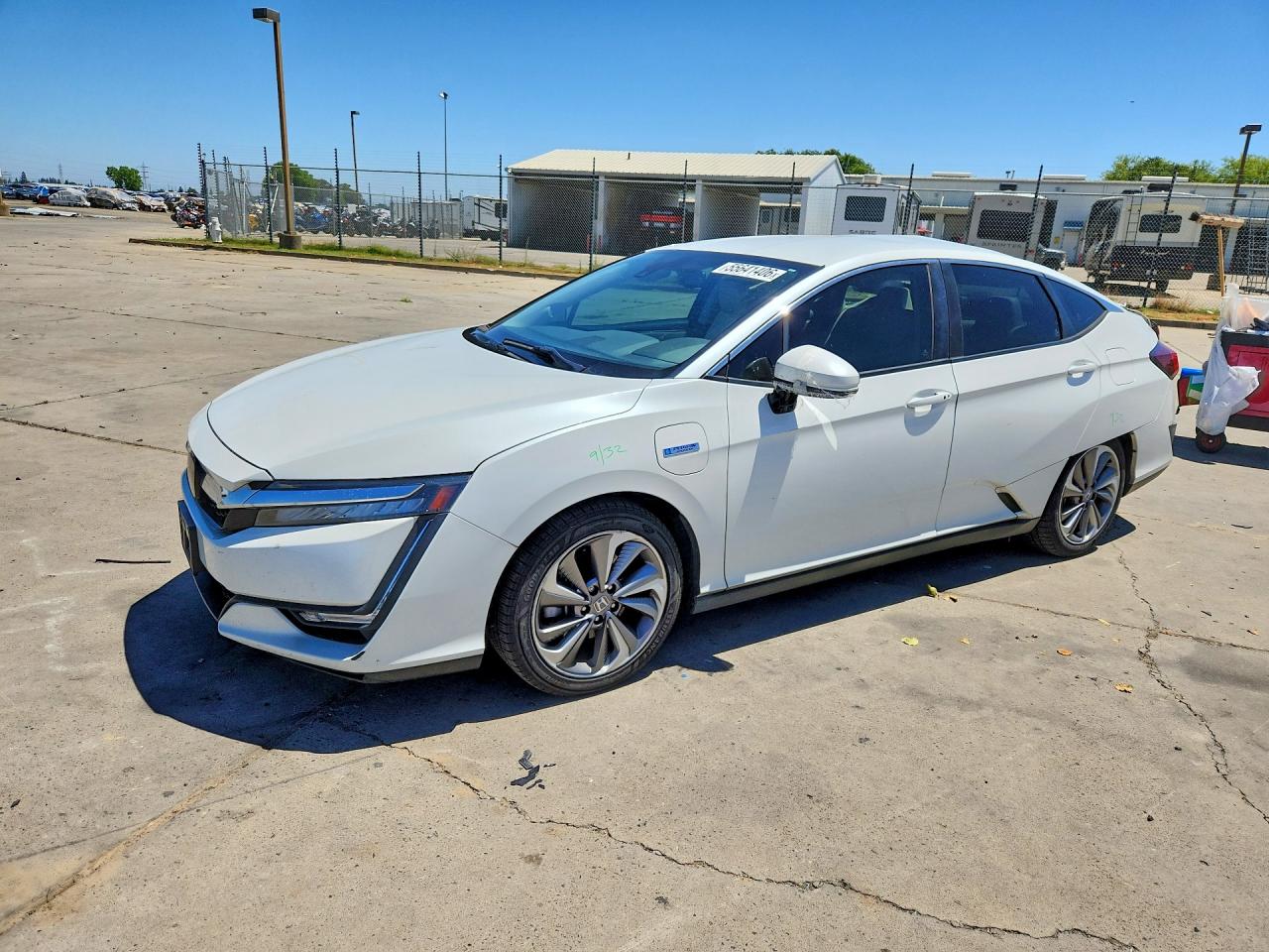 2021 Honda Clarity, VIN JHMZC5F11MC000409 — Rear end