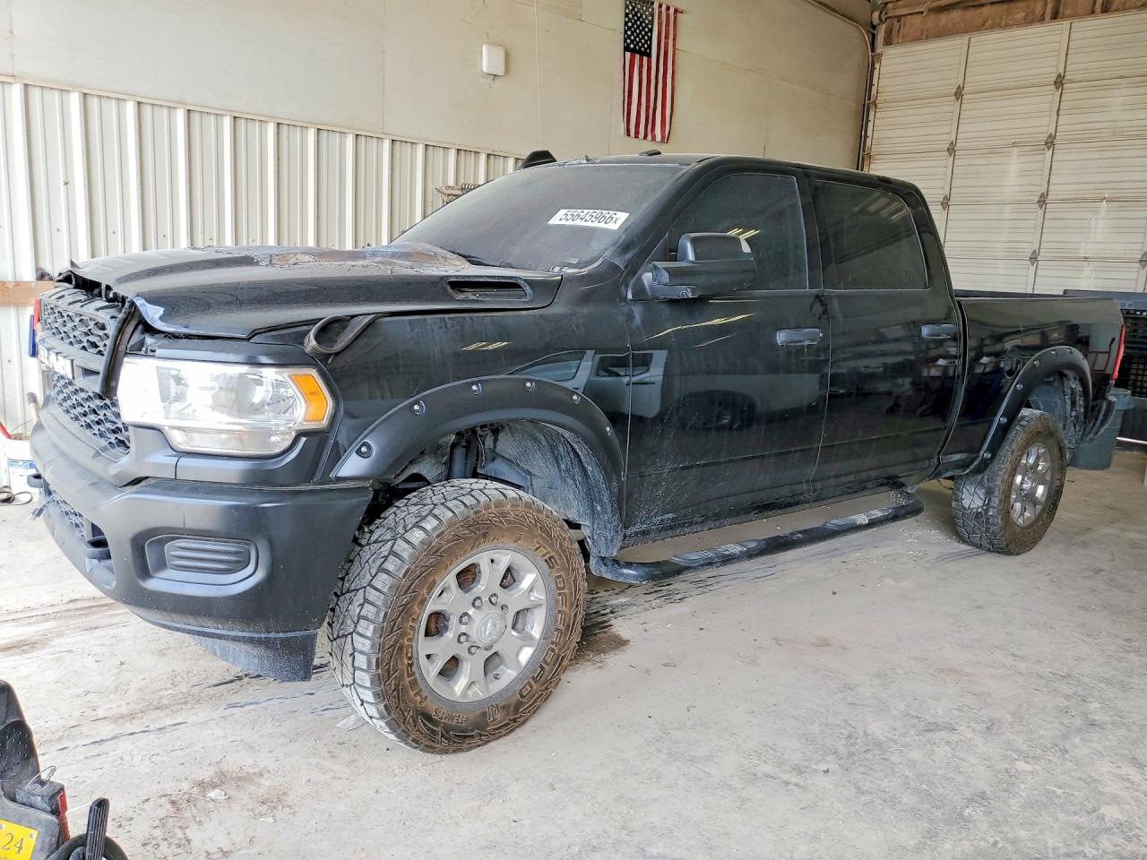 2020 Ram 2500 Tradesman, VIN 3C6UR5CL6LG172390 — Engine fire