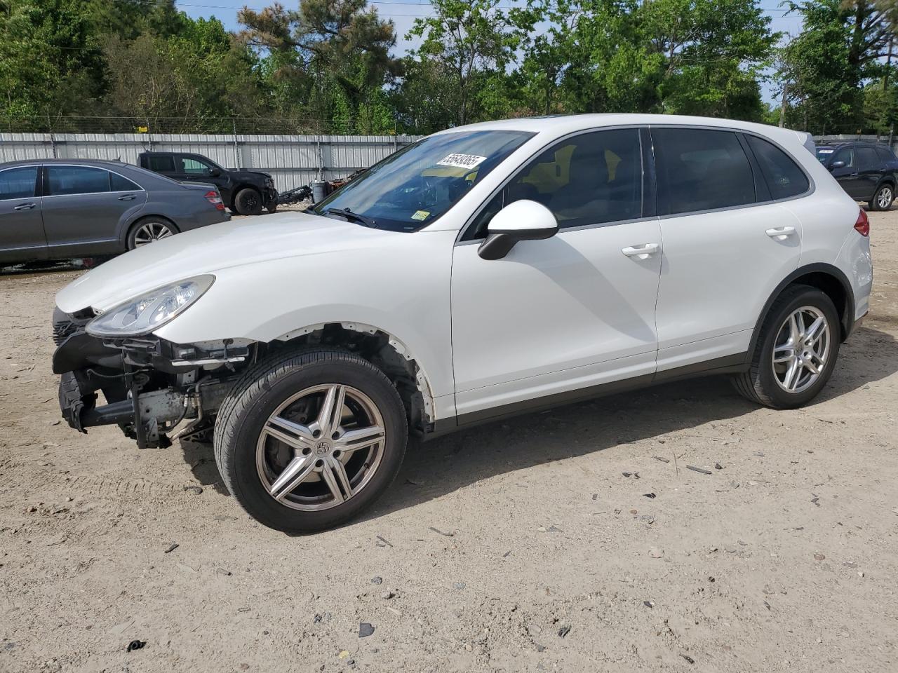 2014 Porsche Cayenne, VIN WP1AA2A2XELA95345 — Frame damage