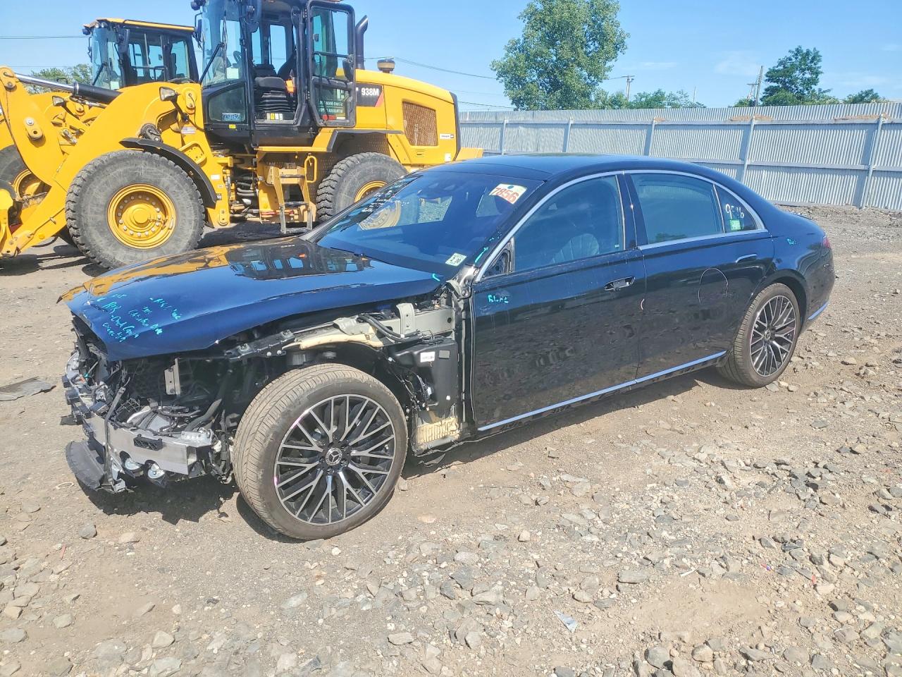 2025 Mercedes-Benz S 580, VIN W1K6G7GB5SA325395 — Front end