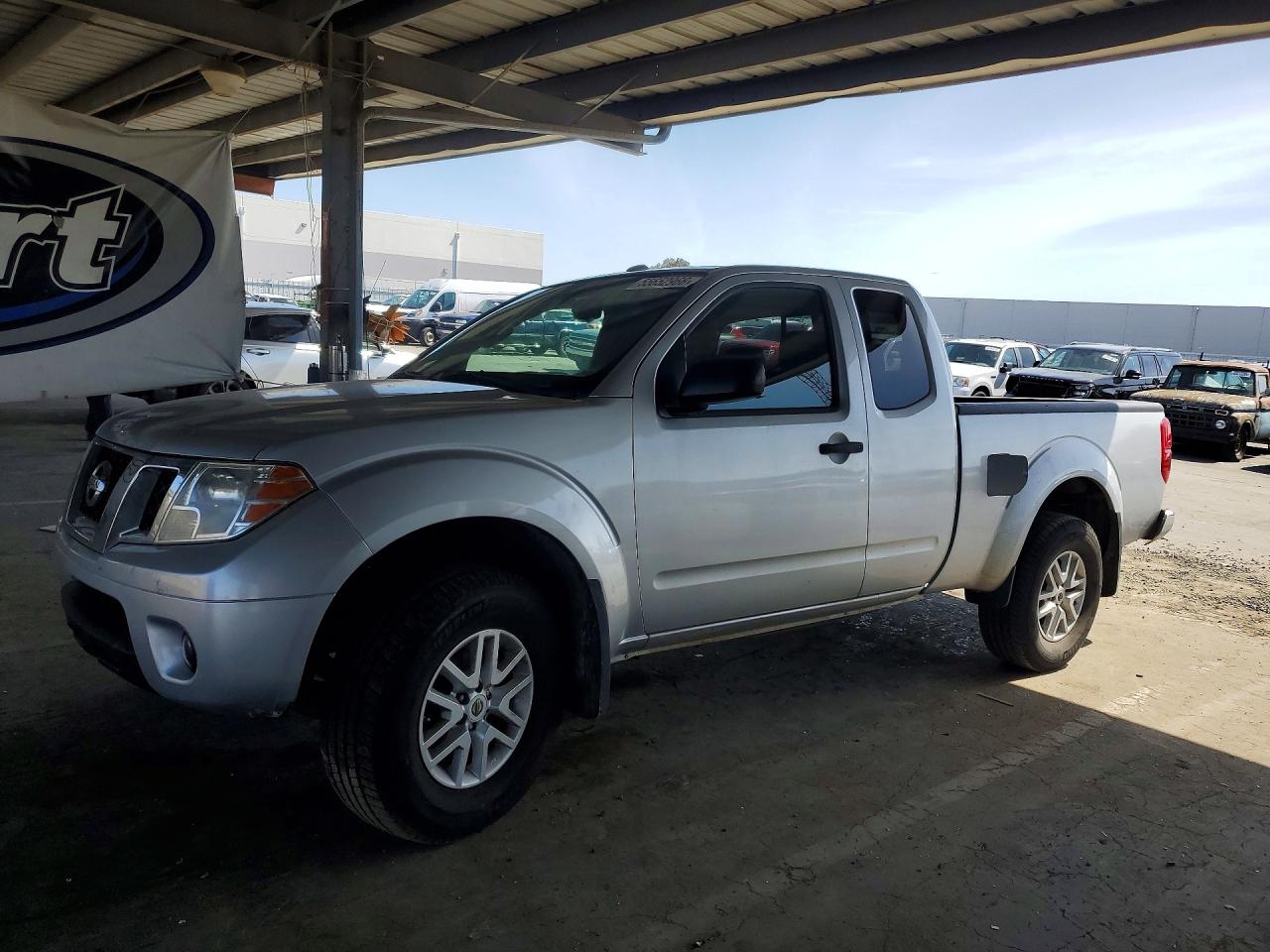 2017 Nissan Frontier SV, VIN 1N6AD0CU1HN739784 — Side
