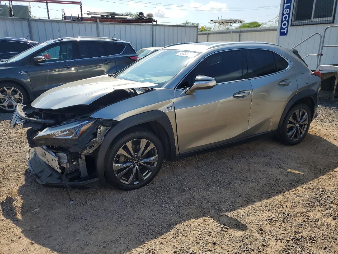 2019 Lexus UX 200 F Sport, VIN JTHY3JBH8K2009277 — Перед
