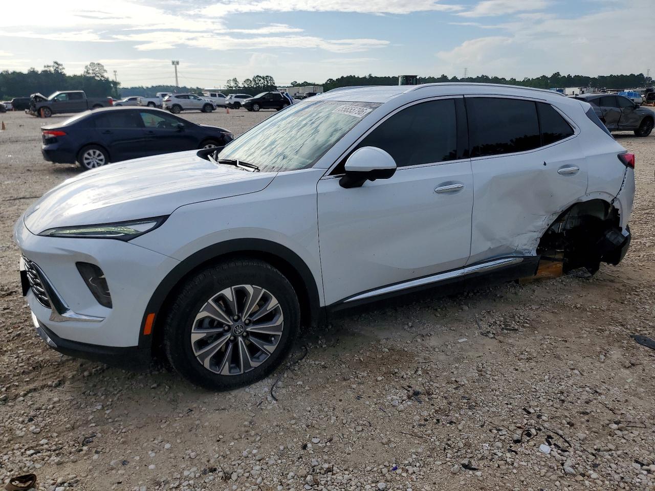 2025 Buick Envision Preferred, VIN LRBFZKE48SD090211 — Бок