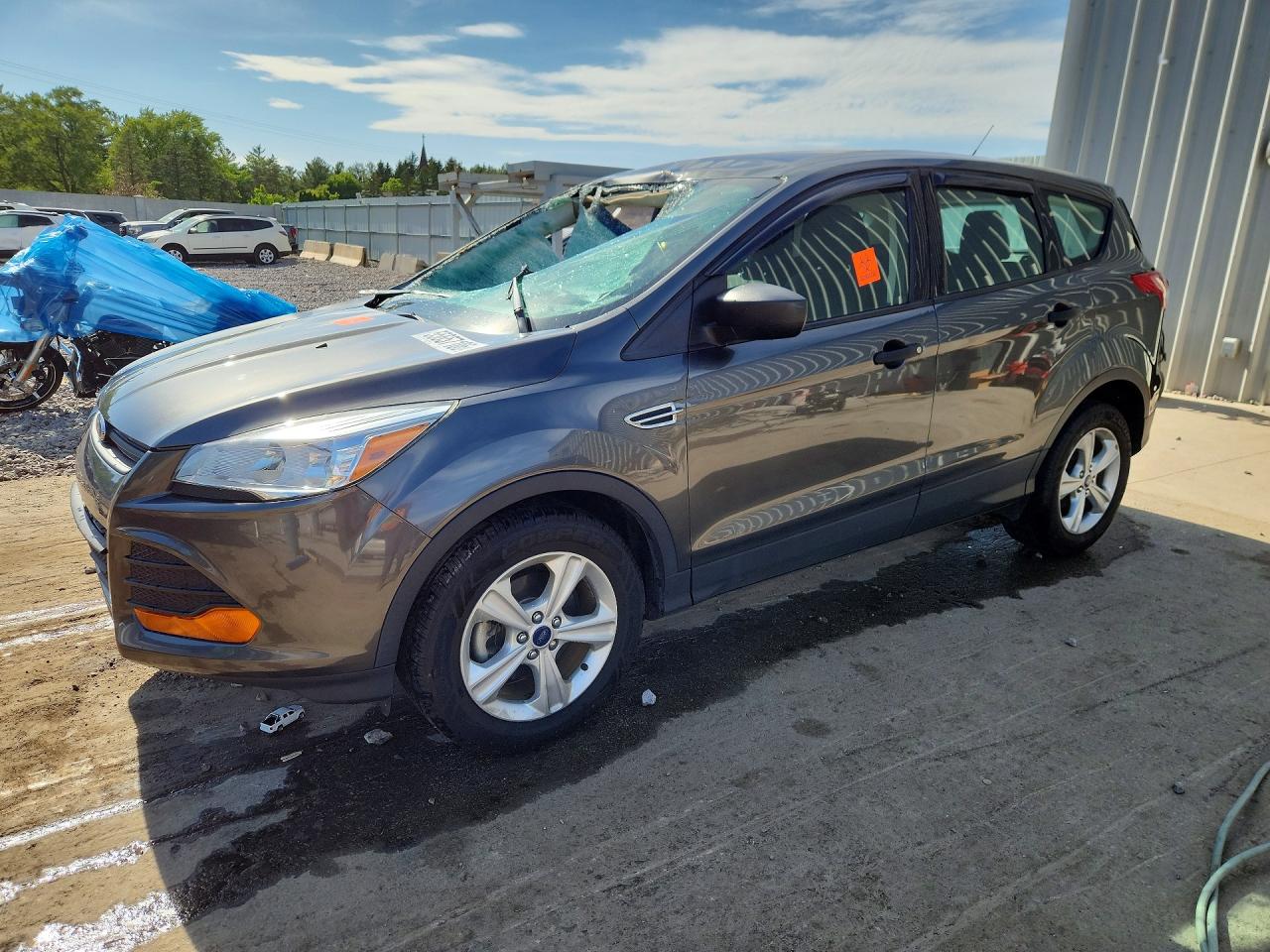 2016 Ford Escape S, VIN 1FMCU0F75GUA05599 — Крыша