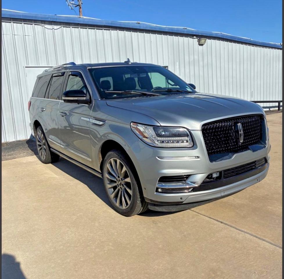 2020 Lincoln Navigator Reserve, VIN 5LMJJ2LT0LEL22530 — Prior damage history
