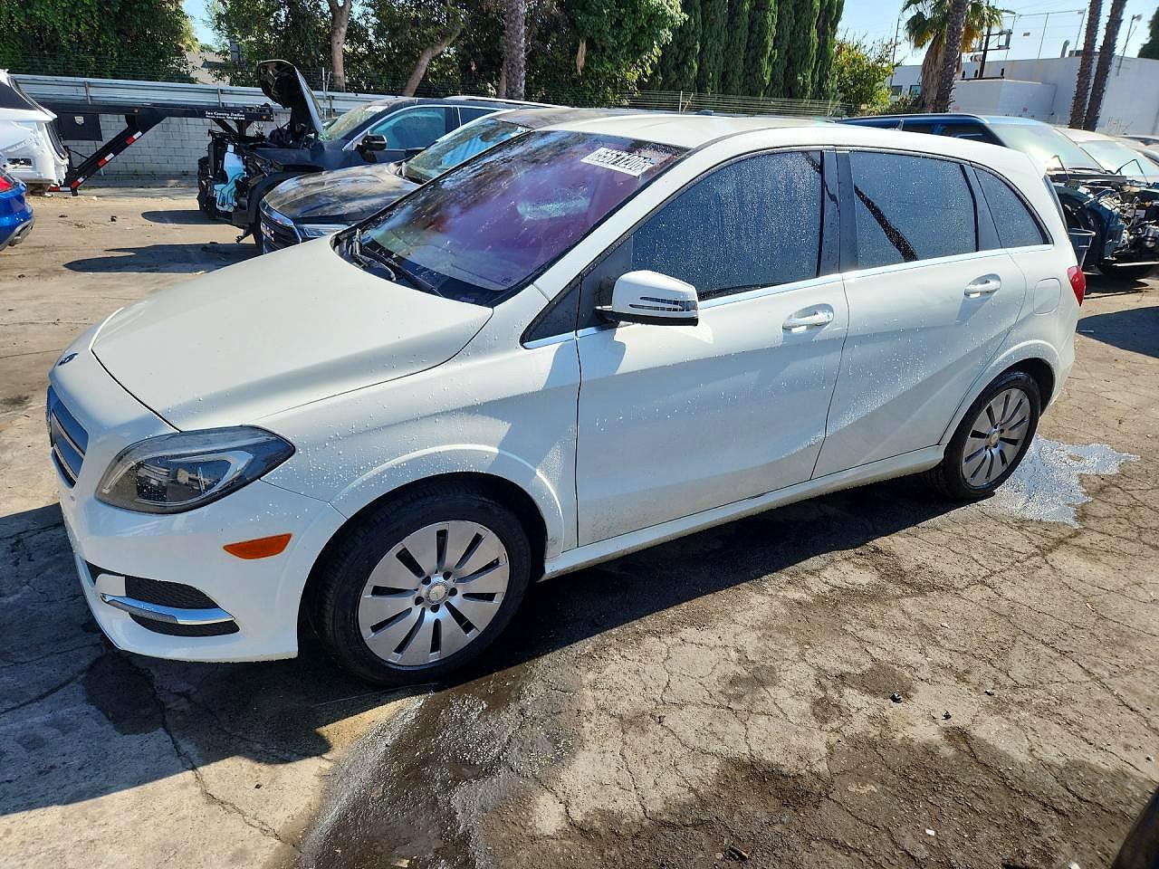 2016 Mercedes-Benz B Electric Drive, VIN WDDVP9AB3GJ009002 — Side