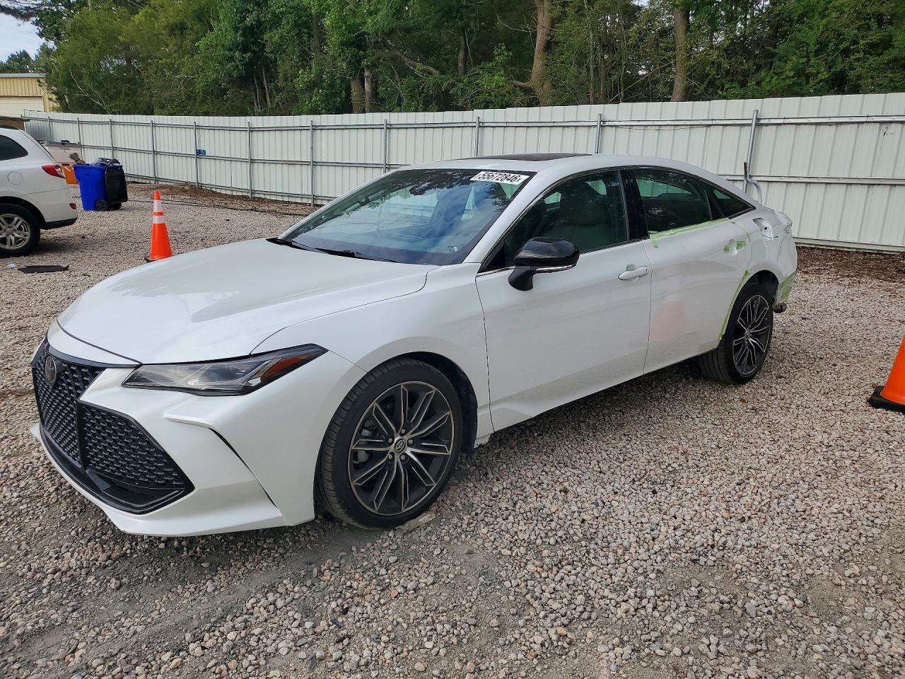2019 Toyota Avalon XSE, VIN 4T1BZ1FB6KU022041 — Rear end
