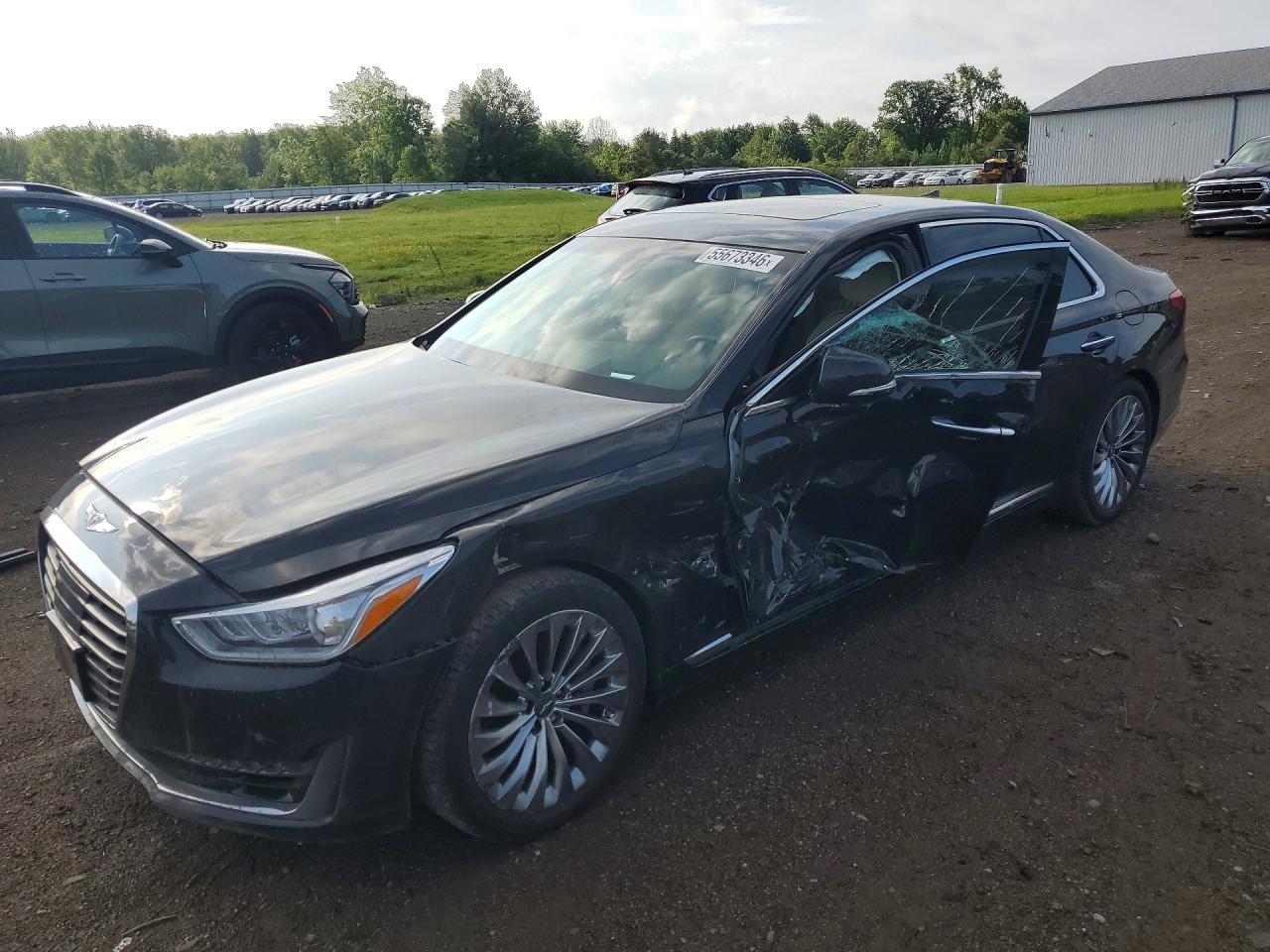 2019 Genesis G90 Ultimate, VIN KMTF54JH6KU064080 — Side